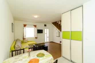 Kamar Tidur 4 Holiday Home Jasenka Trstenik