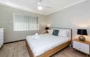 ห้องนอน 5 Peaceful South Perth Home near Perth Center