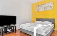 Kamar Tidur 6 Apartments Roza Wiatrow by Renters