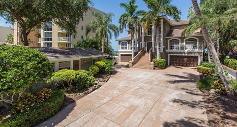 Exterior 2 Coastal Dream Beach House 3 Bedroom Home by Redawning