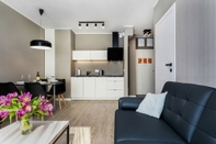 Common Space Modern Apartments City Center by Renters