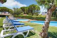 Kolam Renang Wonderful Villa in Vilamoura With Barbecue and Private Swimming Pool