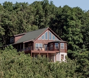 Exterior 2 Zook Cabin See 4 States From THE Deck A+views