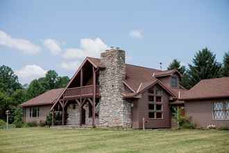 Exterior 4 Deerfield Retreat on 50-acres Super Secluded S