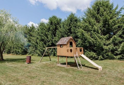 Others Deerfield Retreat on 50-acres Super Secluded S