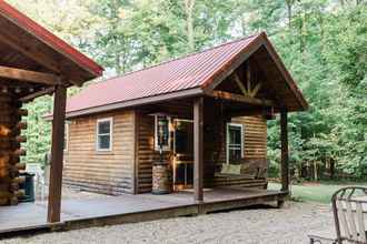 Exterior 4 Fire Pit Private Cabins Retreat In The Woods!