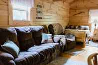 Lobi Fire Pit Private Cabins Retreat In The Woods!