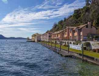 Exterior 2 Blu Lake Apartment on Ghiffa Beach