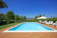 Swimming Pool Tenuta Santa Colomba