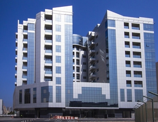 Exterior 2 TIME Onyx Hotel Apartment