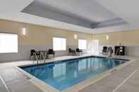 Swimming Pool TownePlace Suites by Marriott Sumter