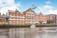 Exterior Cosy Riverside Apartment - Woodsmill Quay Free Parking