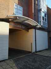 Exterior 4 Cosy Riverside Apartment - Woodsmill Quay Free Parking