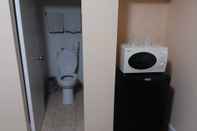 Toilet Kamar Economy Inn Sylva