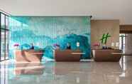 Lobi 5 Holiday Inn Chengde Park View, an IHG Hotel