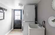 In-room Bathroom 5 Cozy 3BR House in Watertown by GLOBALSTAY