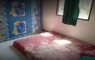 Kamar Tidur 5 Villa Bata Merah