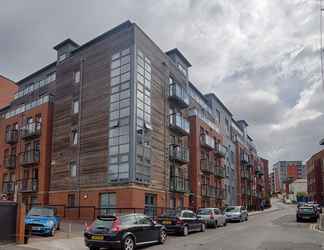 Exterior 2 En Suite Rooms & Apartments SHEFFIELD