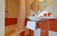 In-room Bathroom 7 Apartment Josipa Vela Luka