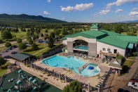 Swimming Pool The Summit at Massanutten Resort by Tripforth