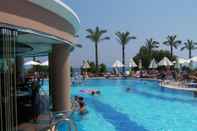 Swimming Pool Atlantica Caldera Beach