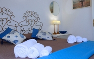 Bedroom 2 Villa Susy al mare