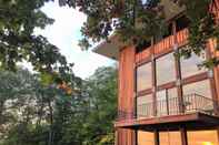 Exterior Ridge Line Lodge in Dalton, NH - by Bretton Woods Vacations