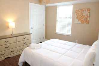 Bedroom 4 Lasalle 1C · Centrally Located, Gated Apt. Perfect for Groups!