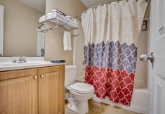 Others 6 Lasalle - 2D · Spacious Gated Apartment w/ Off Street Parking!