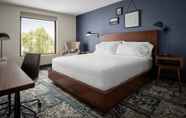 Bedroom 7 Four Points by Sheraton Kansas City Olathe