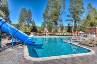 Swimming Pool Glacier Forest Getaway