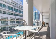 Others 5 QV Spacious Apt on the Wharf - 797