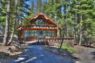 Exterior Charming Cascade Chalet