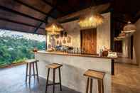 Bar, Cafe and Lounge Exceptional 2 BR Suites in Ubud Hidden Gem