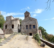 Exterior 2 Triple Room in Kvareli, Georgia