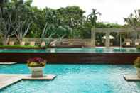 Swimming Pool Two Bedroom Executive Apartment, Somerset Berlian Jakarta