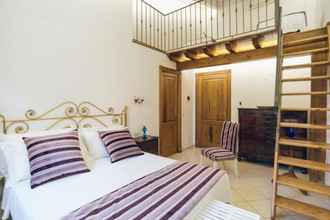 Kamar Tidur 4 Leano Agriresort - Superior Triple Room With Mezzanine