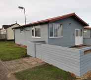 Exterior 2 Captivatingly Stunning 2-bed Chalet in Bridlington