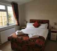 Bedroom 4 Captivatingly Stunning 2-bed Chalet in Bridlington