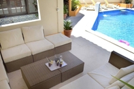 Swimming Pool Quality 8-bed Villa in Sao Martinho do Porto