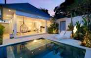 Kolam Renang 2 Romantic Jungle Villa, 1 BR, Ubud With Staff