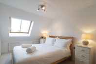 Kamar Tidur Adelaide Place