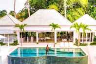 Swimming Pool Limitless Jungle Villas Complex, 5 BR, Ubud With Staff