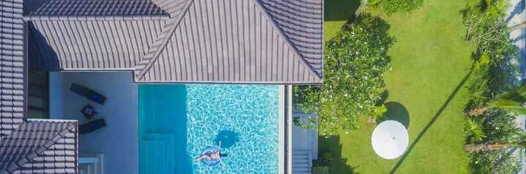 Bangunan Luxury Private Beachfront Haileng Villa