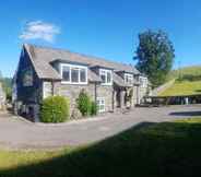 Exterior 2 Beautiful 3-bed Stone Barn in Idyllic Hawkshead