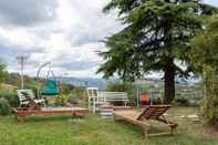 Swimming Pool Soulful Holiday Home in Modena wth Garden