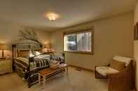 Kamar Tidur Brand New Upscale Home, Hot Tub, Foosball