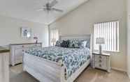 Bedroom 3 Close to Disney, Private Pool & Spa, Refurbished