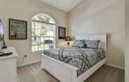 Bedroom 5 Close to Disney, Private Pool & Spa, Refurbished