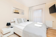 Bilik Tidur Apartment Batorego Gdynia by Renters